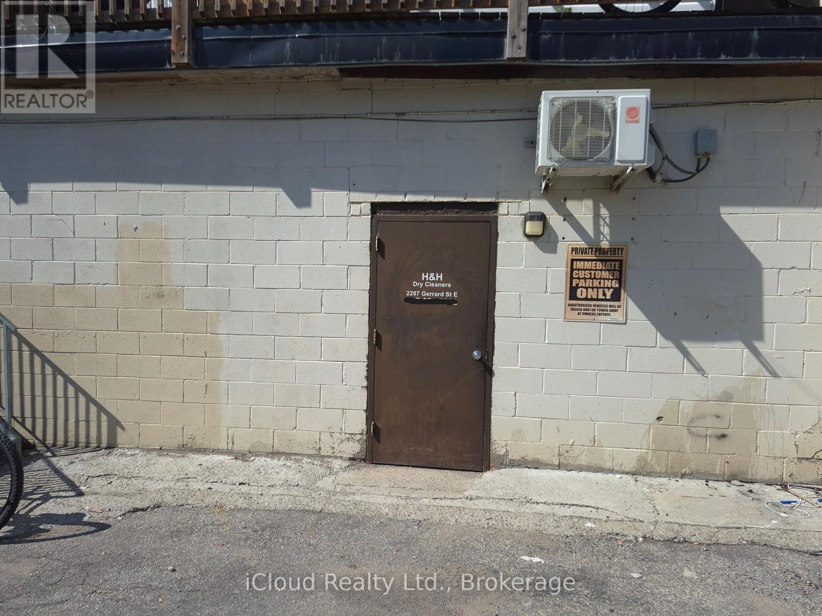 2207 Gerrard Street E, Toronto, Ontario  M4E 2C8 - Photo 14 - E13689156