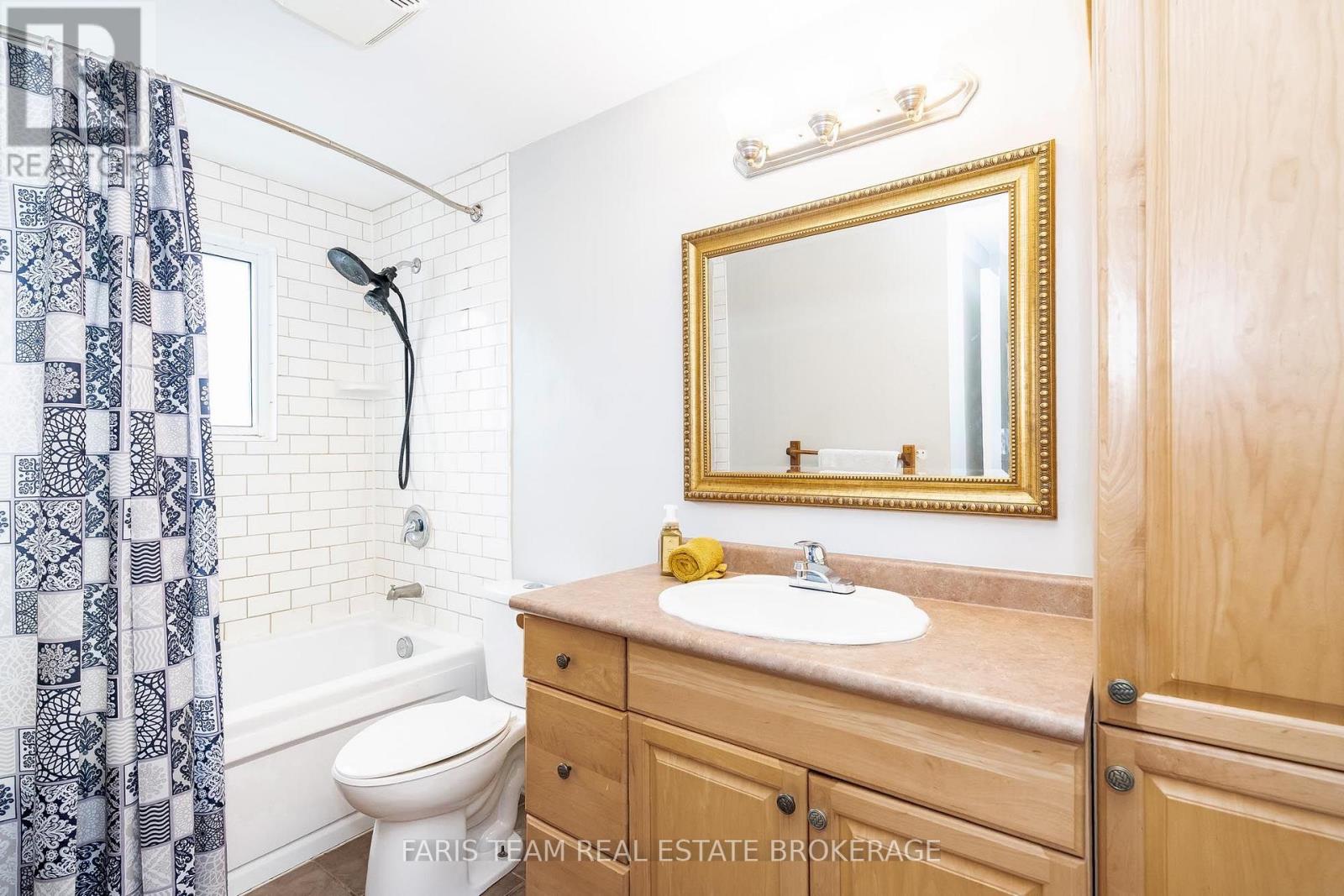 24 Laurie Crescent, Barrie, Ontario  L4M 6C7 - Photo 19 - S13730726