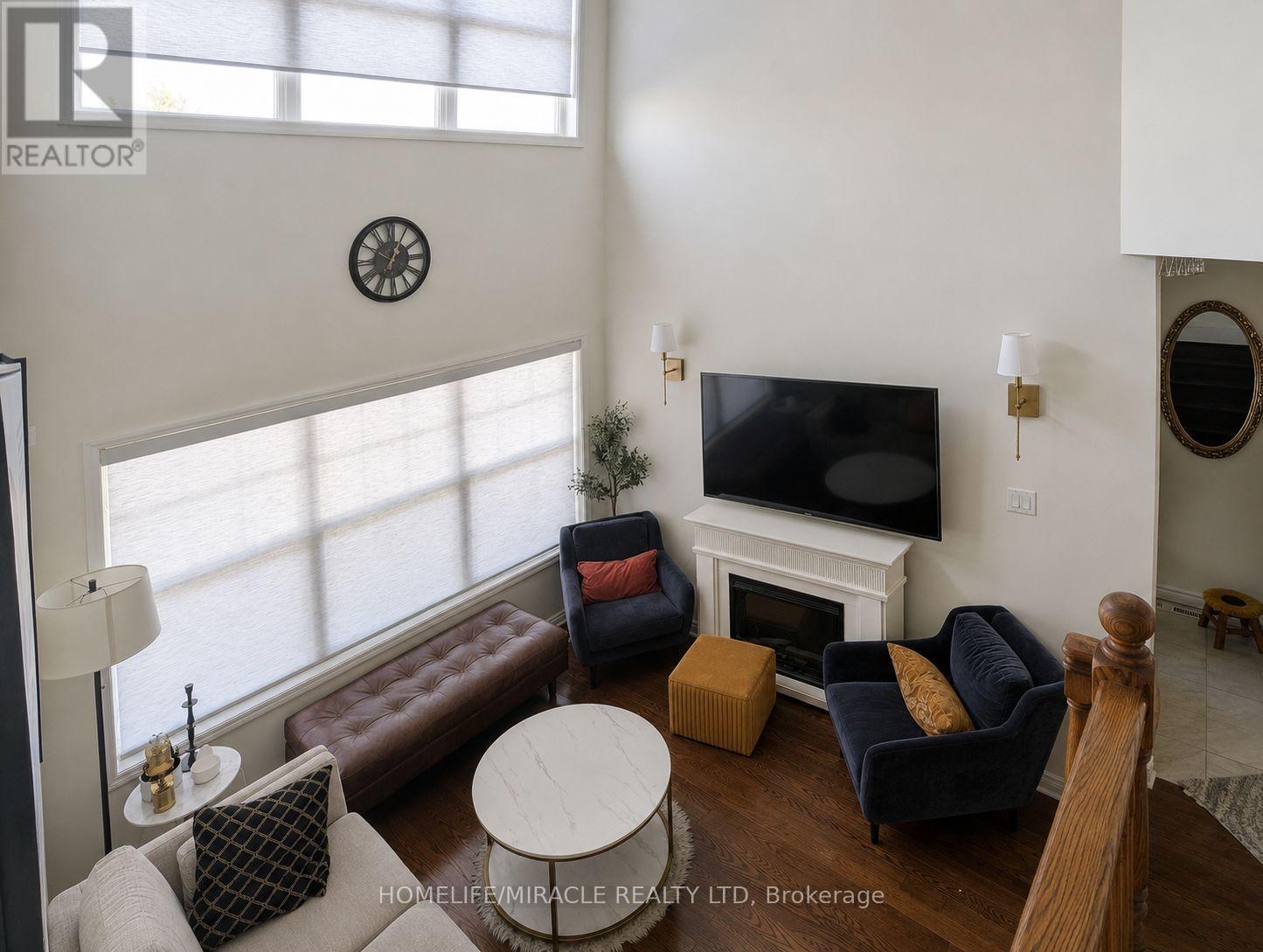 1324 Ridgebank Drive, Oakville, Ontario  L6M 4A5 - Photo 4 - W13725308