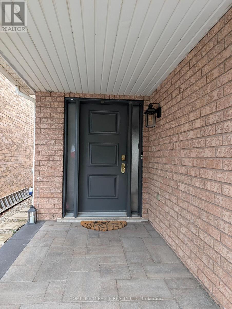 1324 Ridgebank Drive, Oakville, Ontario  L6M 4A5 - Photo 5 - W13725308