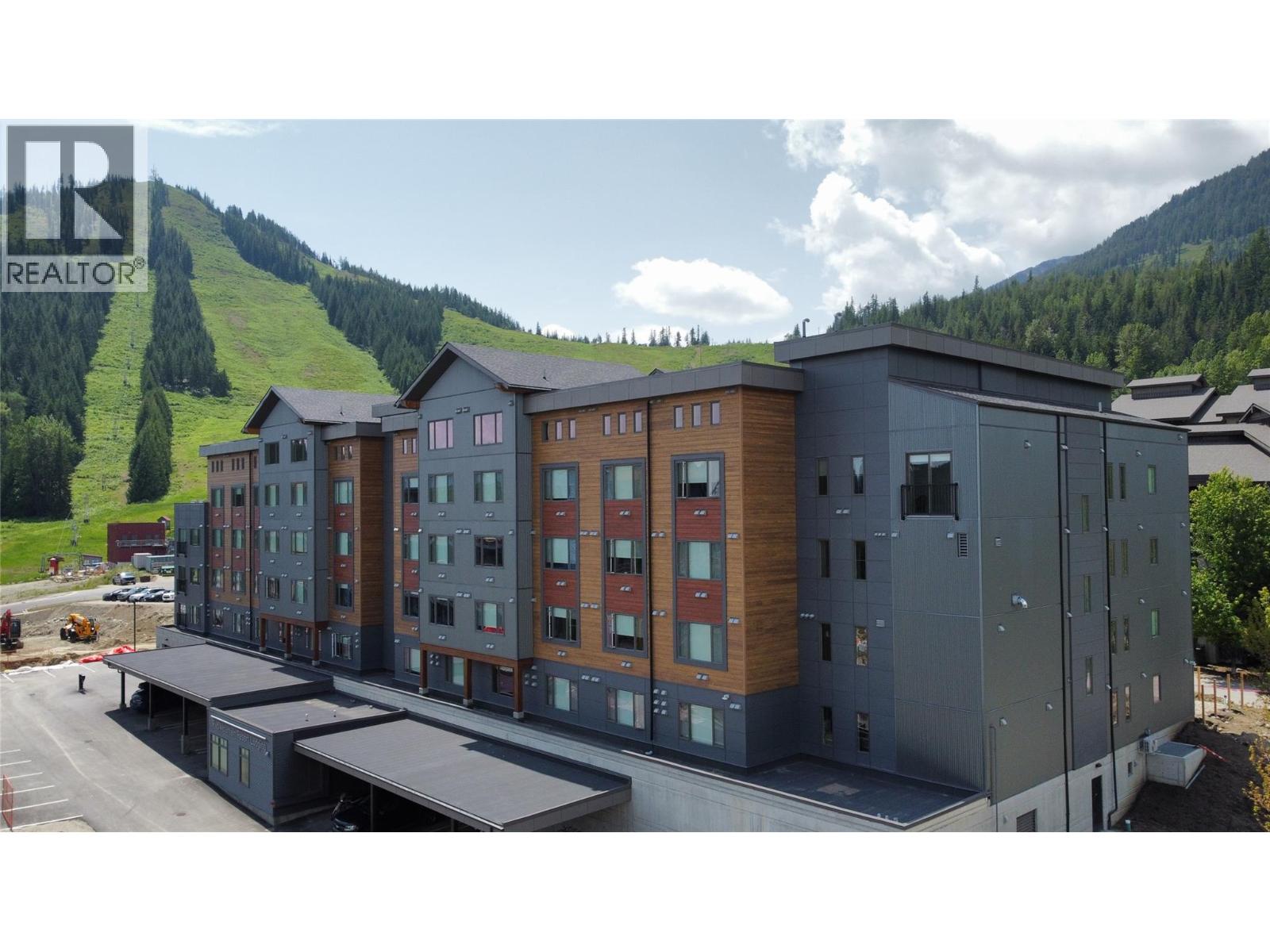 4280 Red Mountain Road Unit# 122, Rossland, British Columbia  V0G 1Y0 - Photo 1 - 10365595