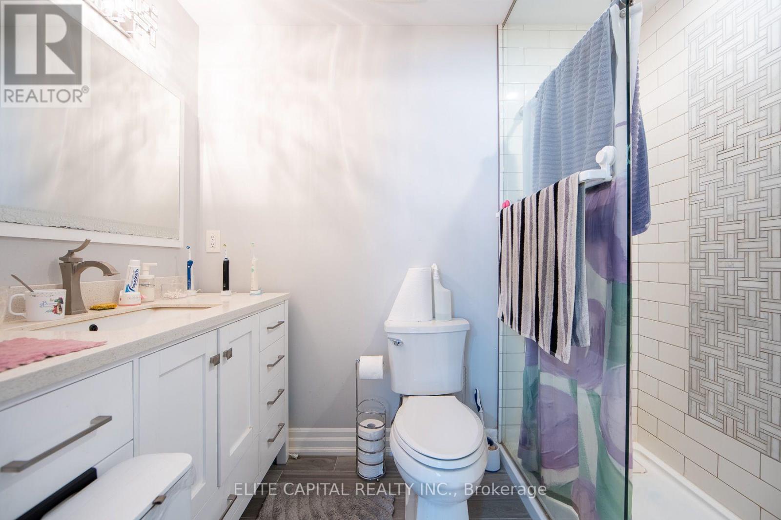 405 King Street E, East Gwillimbury (Mt Albert), Ontario  L0G 1M0 - Photo 10 - N13732596