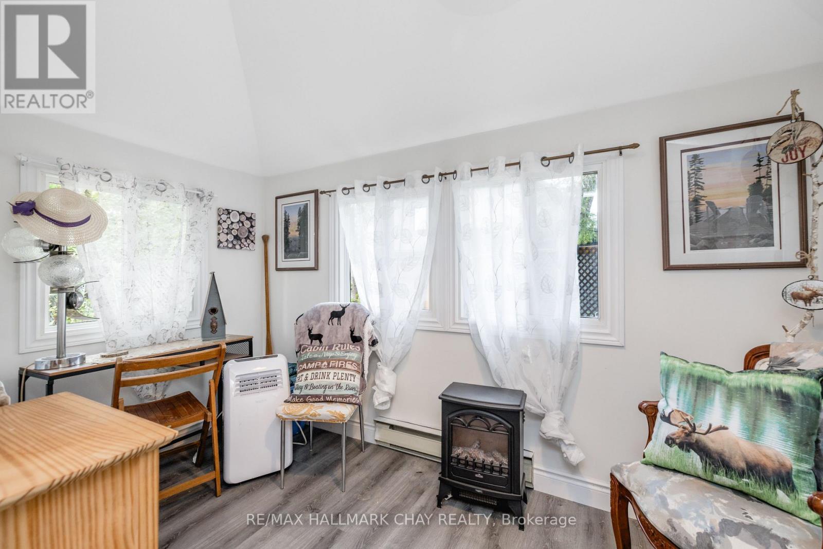 1221 River Road E, Wasaga Beach, Ontario  L9Z 2R7 - Photo 15 - S13732600