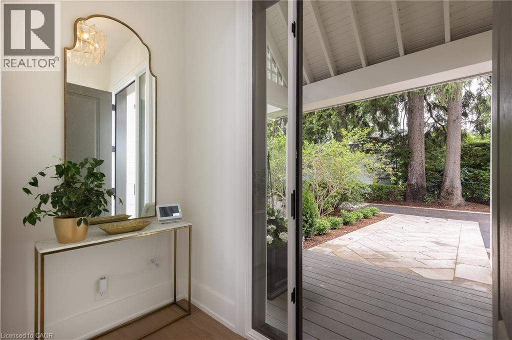 21 Second Street, Oakville, Ontario  L6J 3T1 - Photo 6 - 40850223