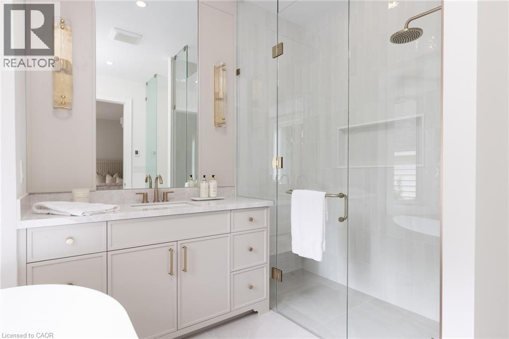 21 Second Street, Oakville, Ontario  L6J 3T1 - Photo 23 - 40850223