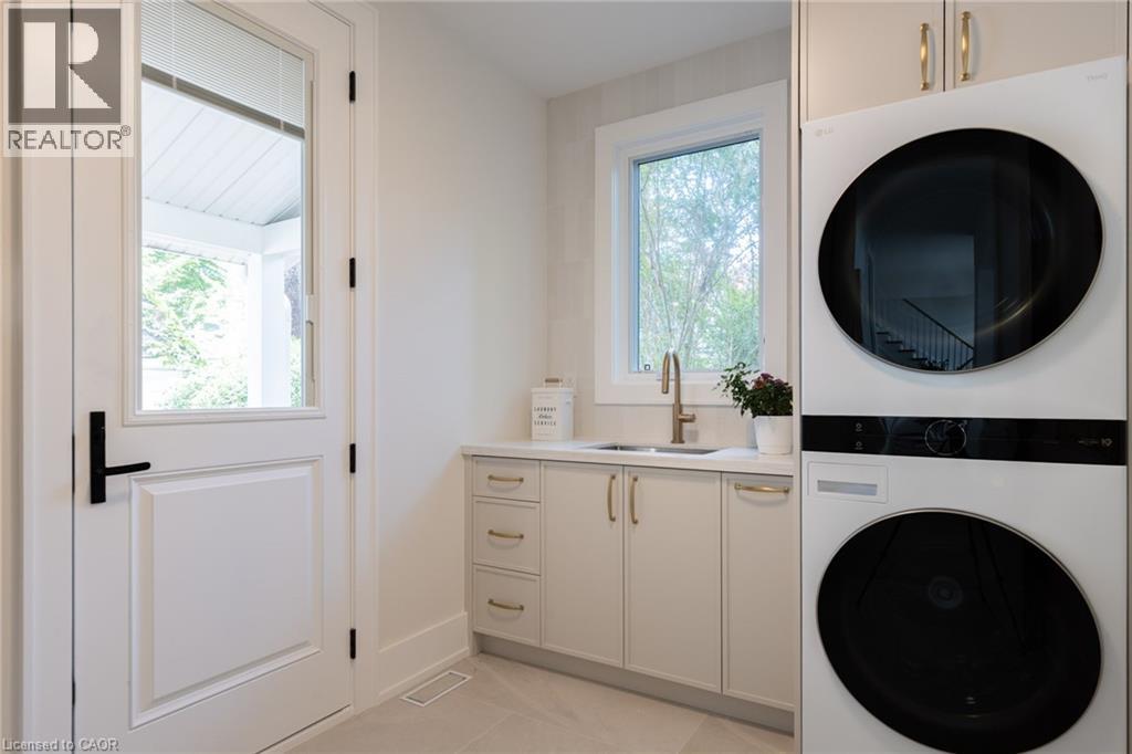 21 Second Street, Oakville, Ontario  L6J 3T1 - Photo 26 - 40850223