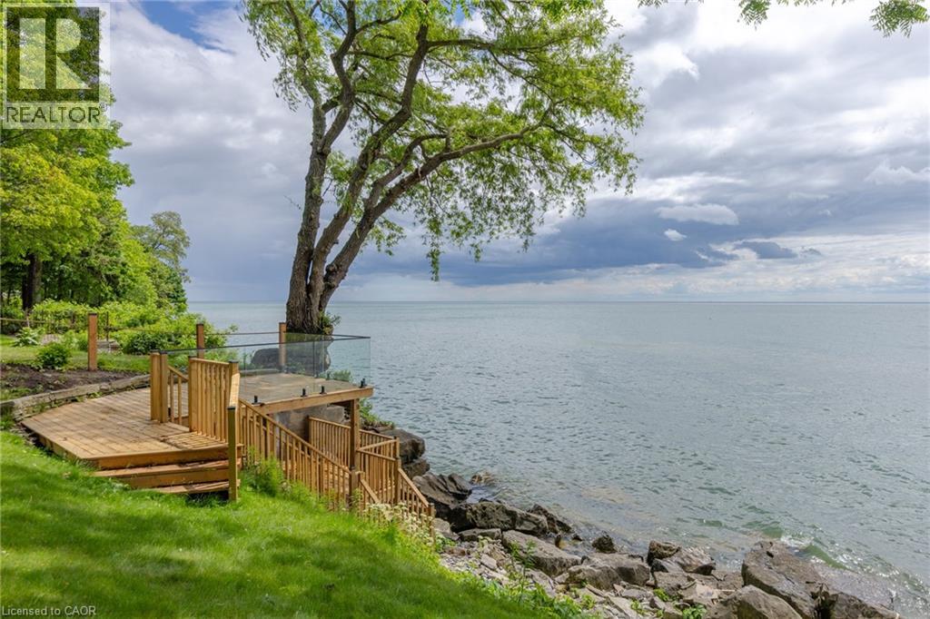 21 Second Street, Oakville, Ontario  L6J 3T1 - Photo 42 - 40850223