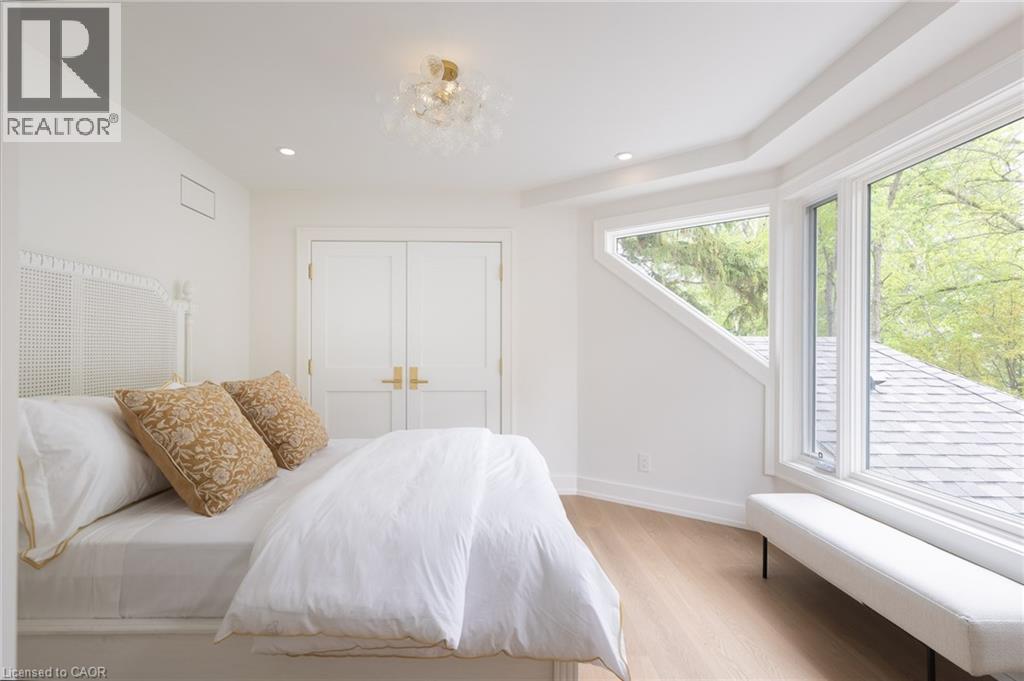 21 Second Street, Oakville, Ontario  L6J 3T1 - Photo 28 - 40850223