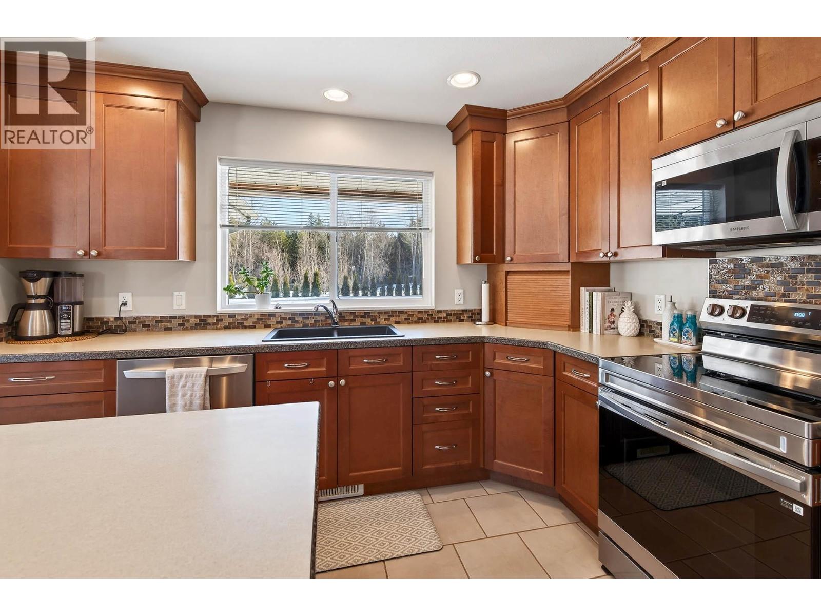 370 Wyndhaven Place, Clearwater, British Columbia  V0E 1N1 - Photo 9 - 10389571