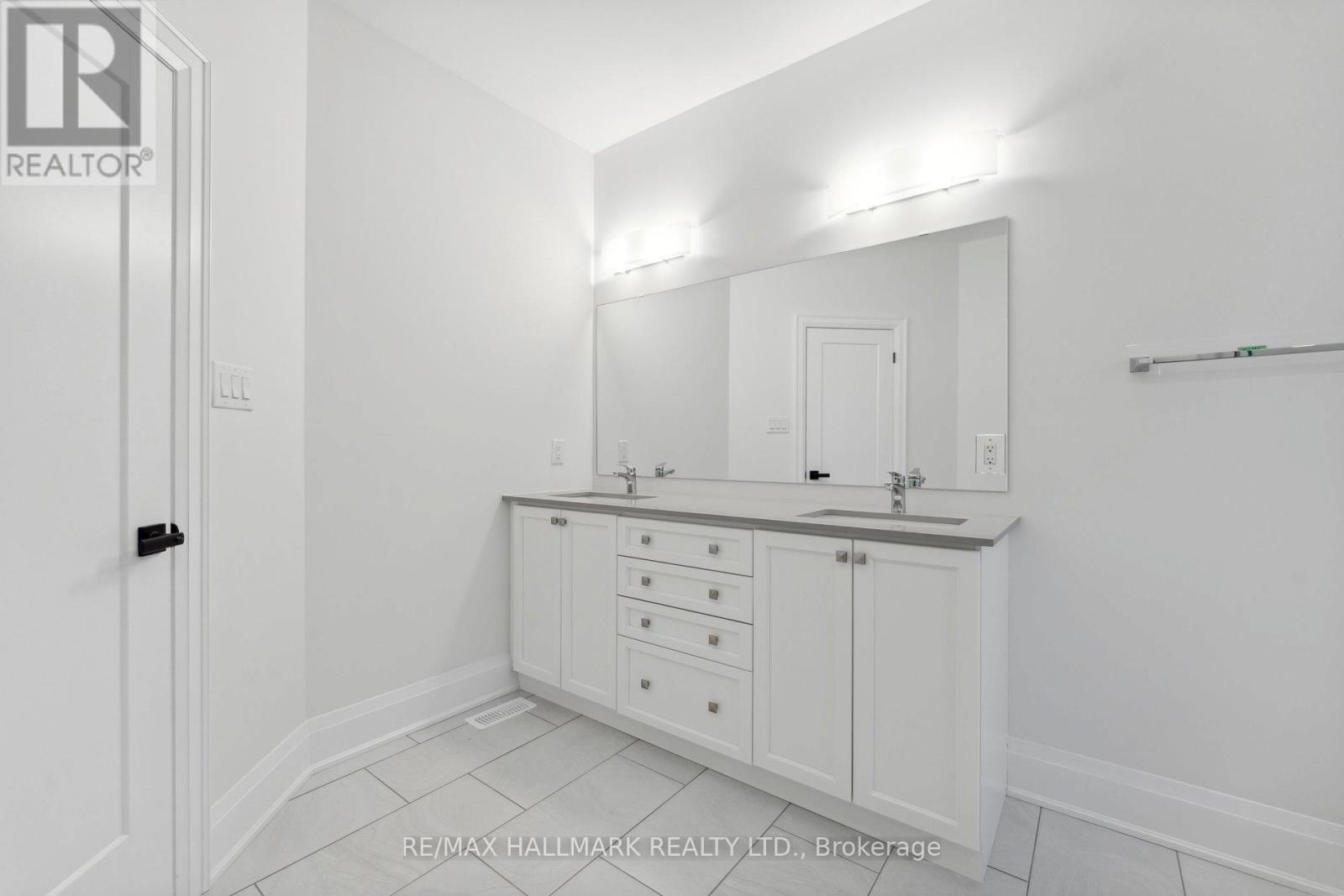 7 Kessler Drive, Caledon, Ontario  L6R 0B8 - Photo 36 - W13732324