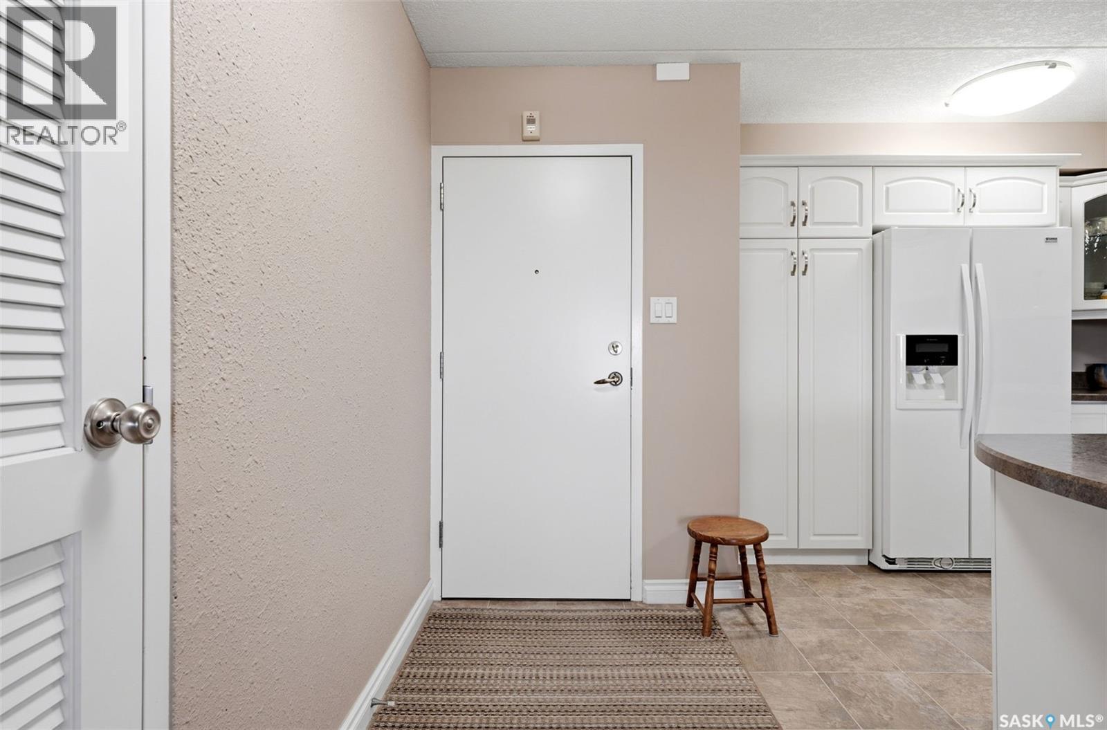 1001 3520 Hillsdale Street, Regina, Saskatchewan  S4S 5Z5 - Photo 2 - SK047156