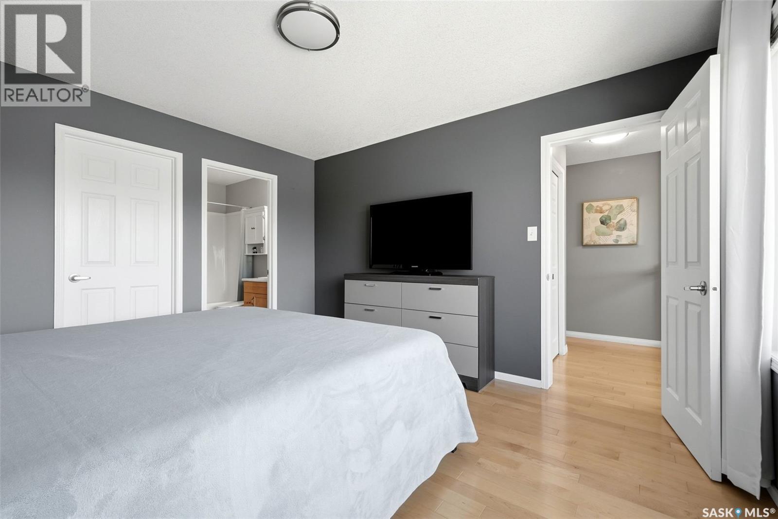 4935 Juniper Drive, Regina, Saskatchewan  S4X 4N8 - Photo 14 - SK047155