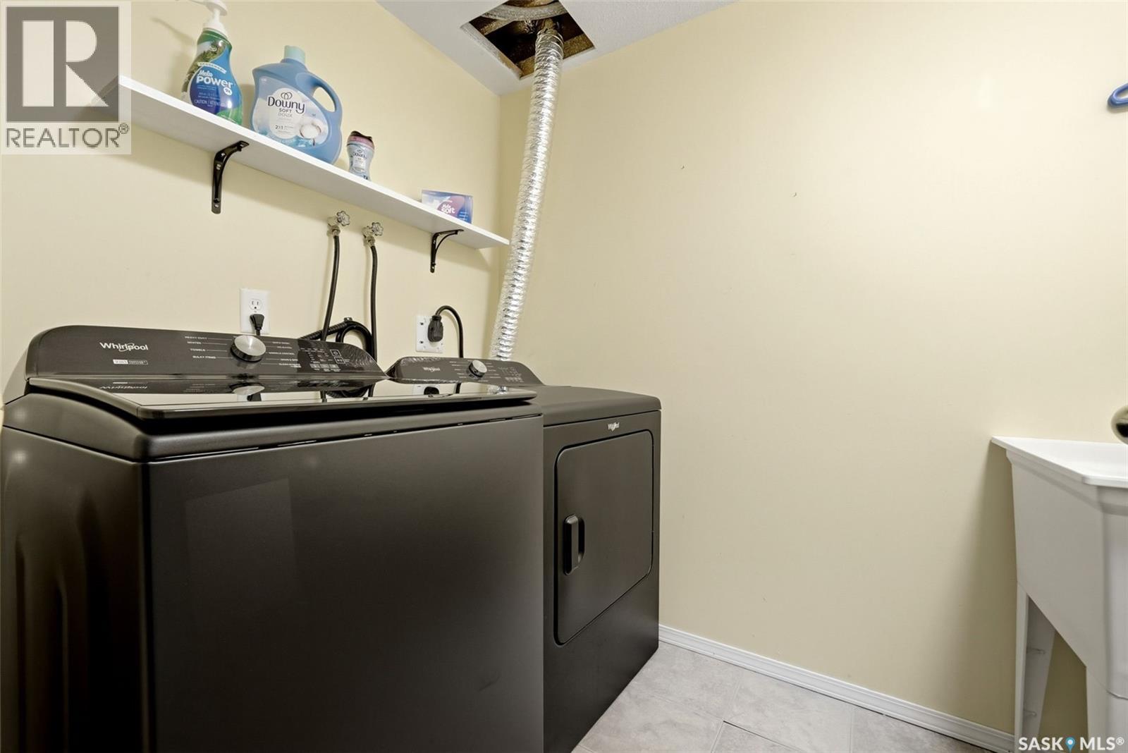 4935 Juniper Drive, Regina, Saskatchewan  S4X 4N8 - Photo 25 - SK047155