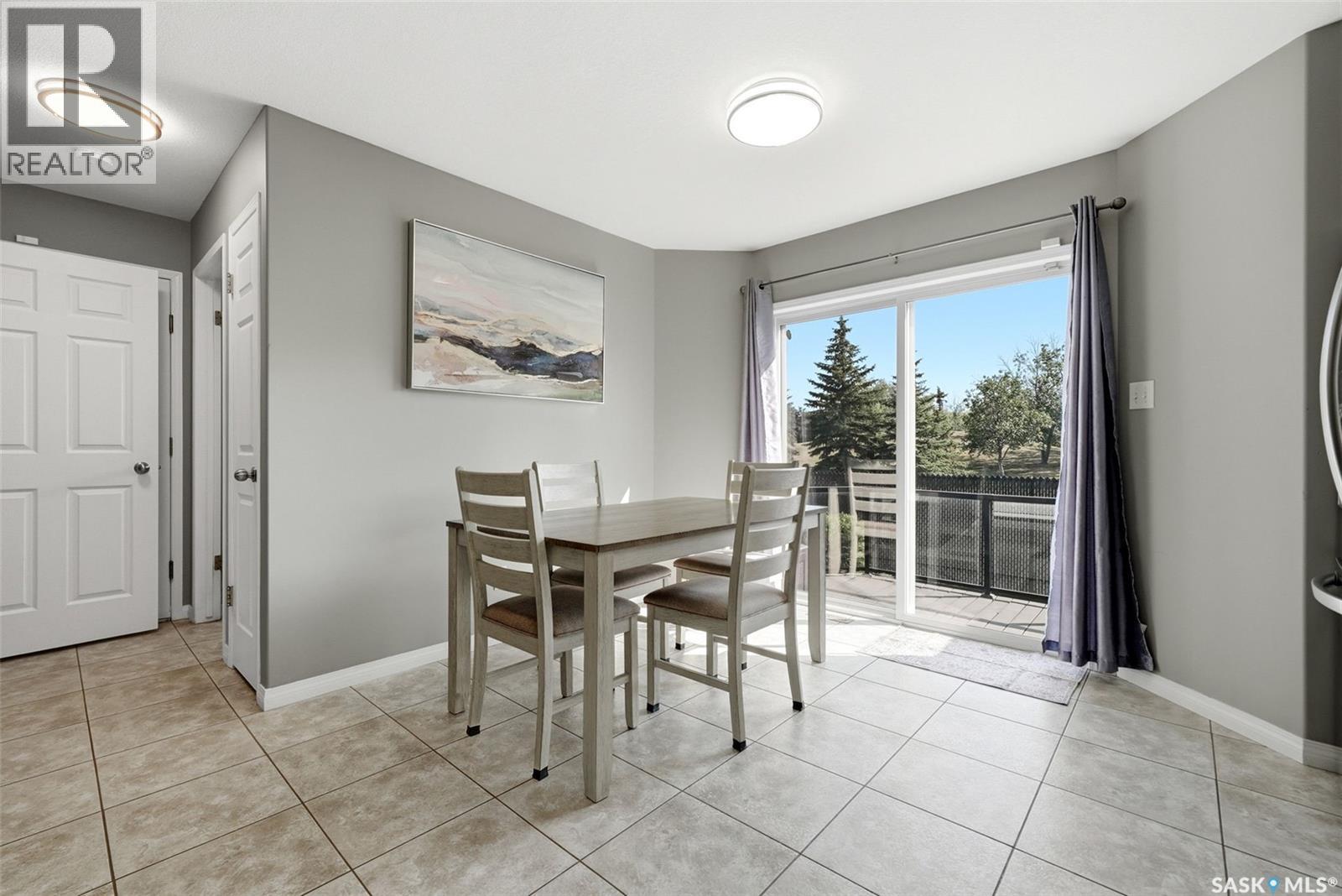 4935 Juniper Drive, Regina, Saskatchewan  S4X 4N8 - Photo 7 - SK047155
