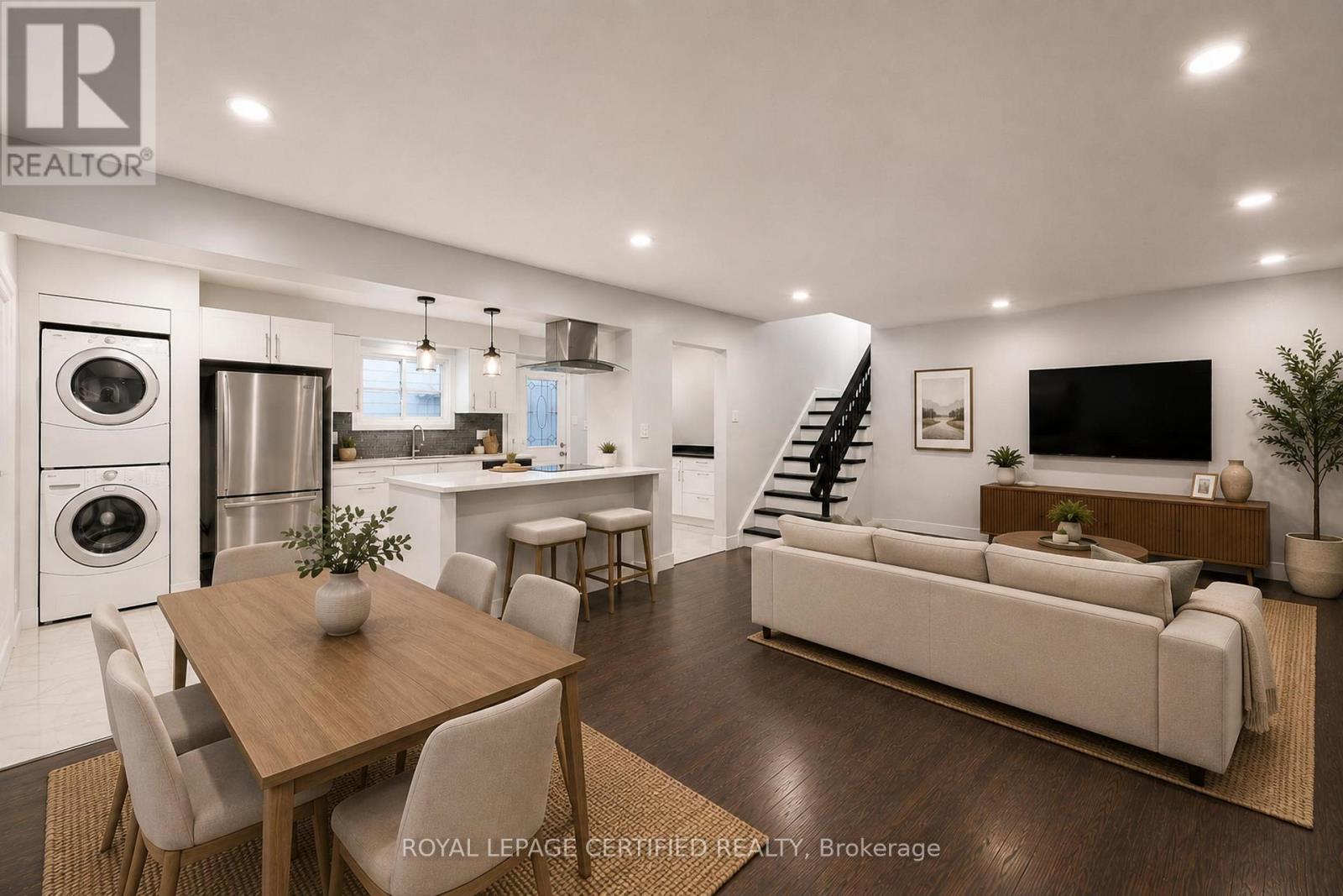208 Deveron Crescent, London South, Ontario  N5Z 4J3 - Photo 2 - X13732416