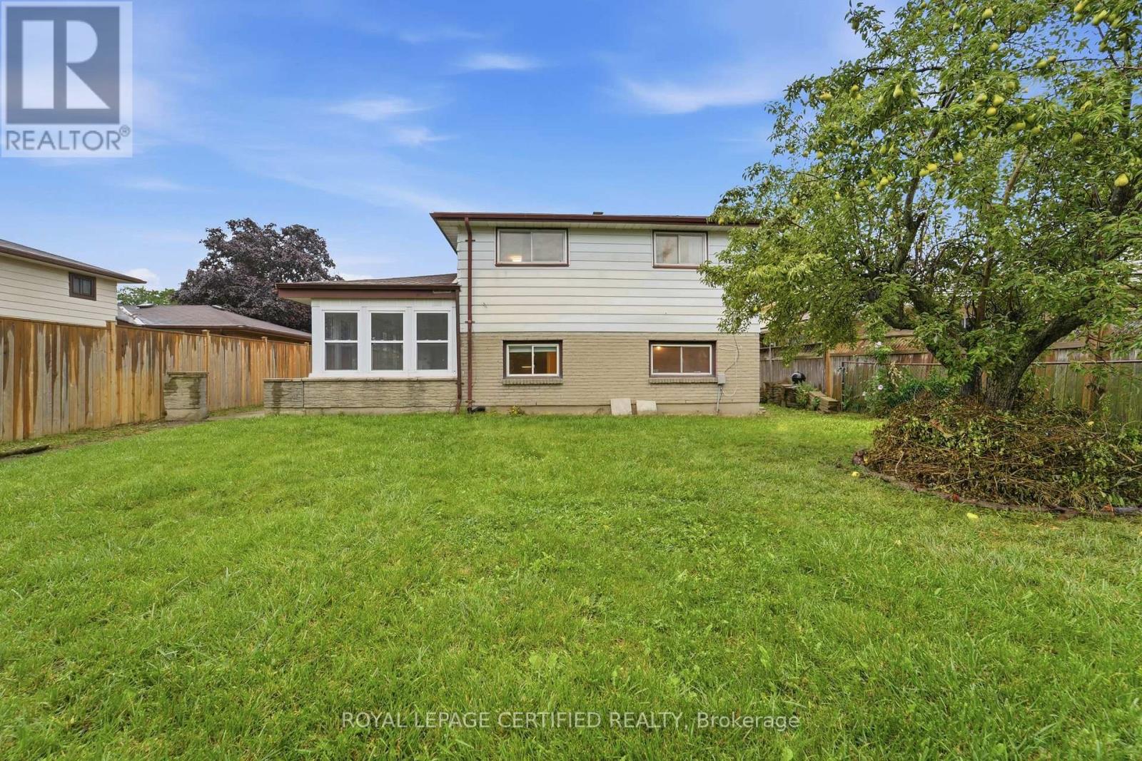 208 Deveron Crescent, London South, Ontario  N5Z 4J3 - Photo 36 - X13732416