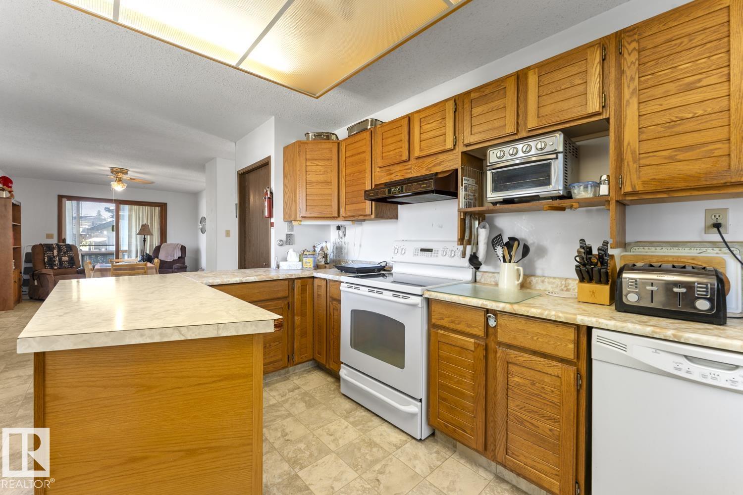 1102 13 Av, Cold Lake, Alberta  T9M 1J4 - Photo 13 - E4506444