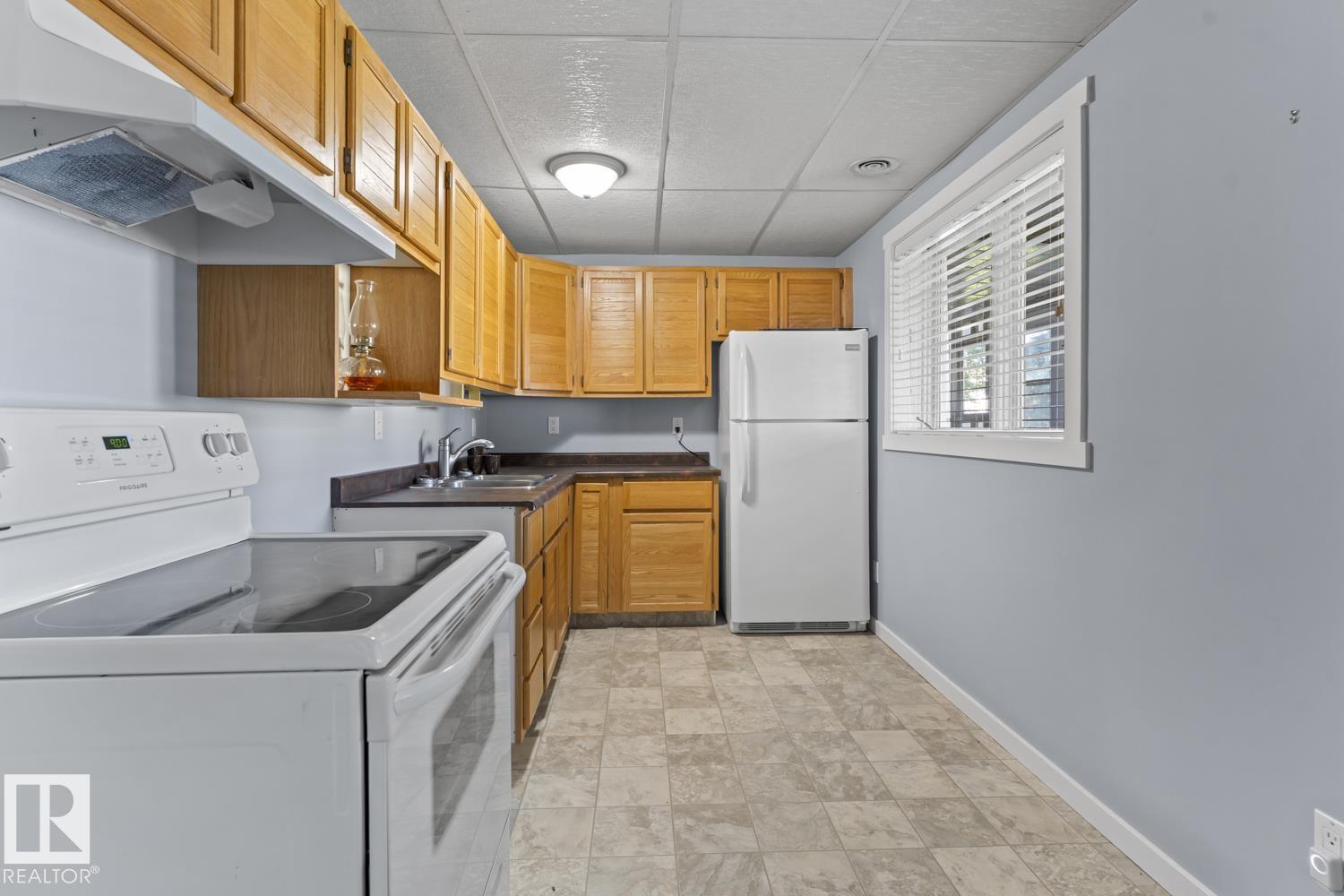 1102 13 Av, Cold Lake, Alberta  T9M 1J4 - Photo 29 - E4506444