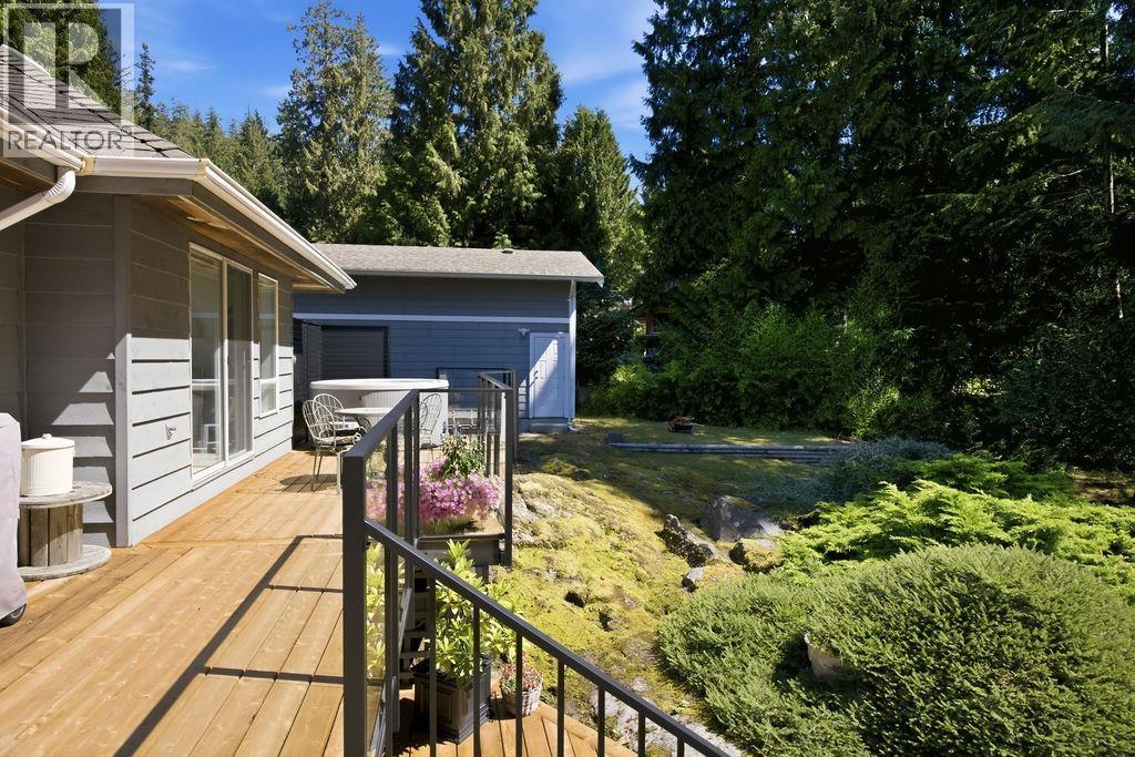 7321 Redrooffs Road, Sechelt, British Columbia  V7Z 0T3 - Photo 31 - R3160324