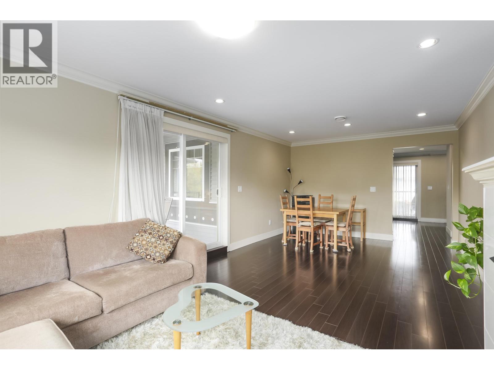 213 Hume Street, New Westminster, British Columbia  V3M 5N6 - Photo 6 - R3118024