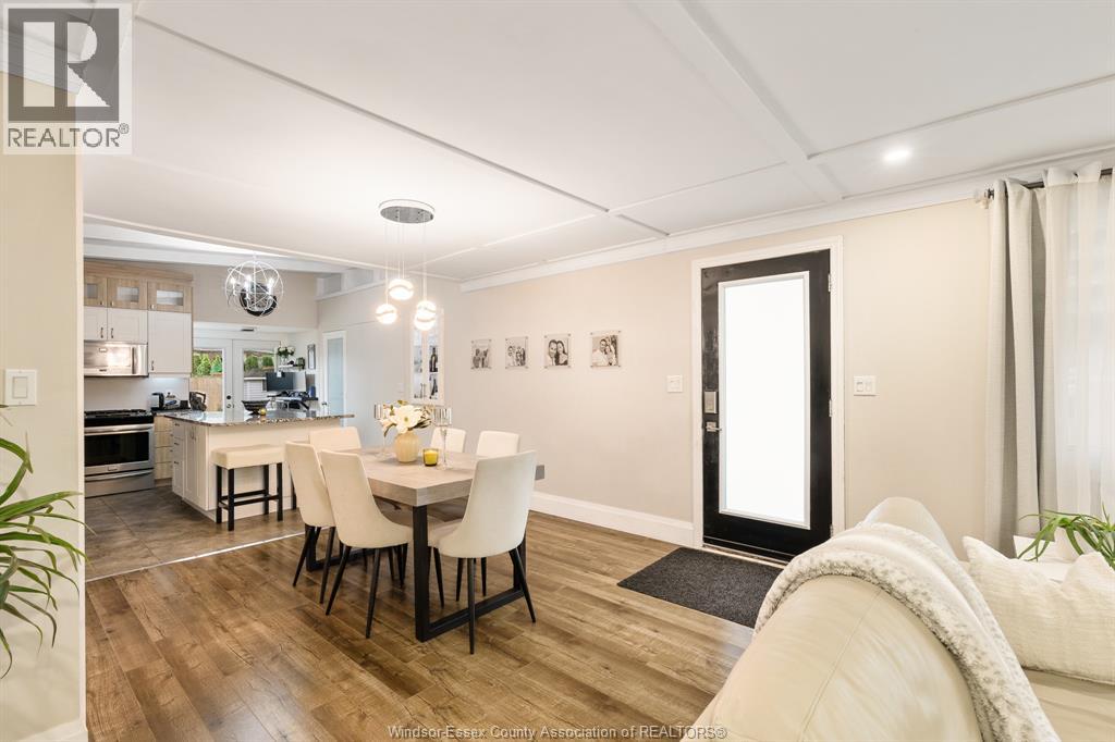 112 Clovelly, Tecumseh, Ontario  N8N 1G1 - Photo 4 - 26021340