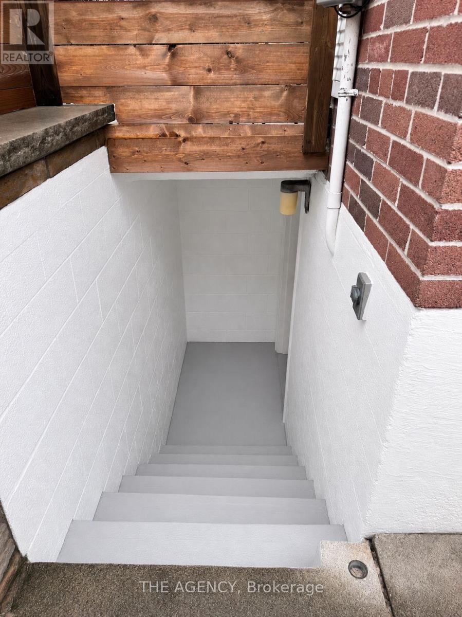 14 Wareside Road, Toronto, Ontario  M9C 3B2 - Photo 37 - W13730182