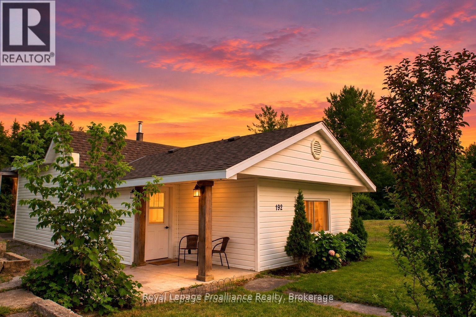 192 CROOKSTON ROAD, Centre Hastings, Ontario