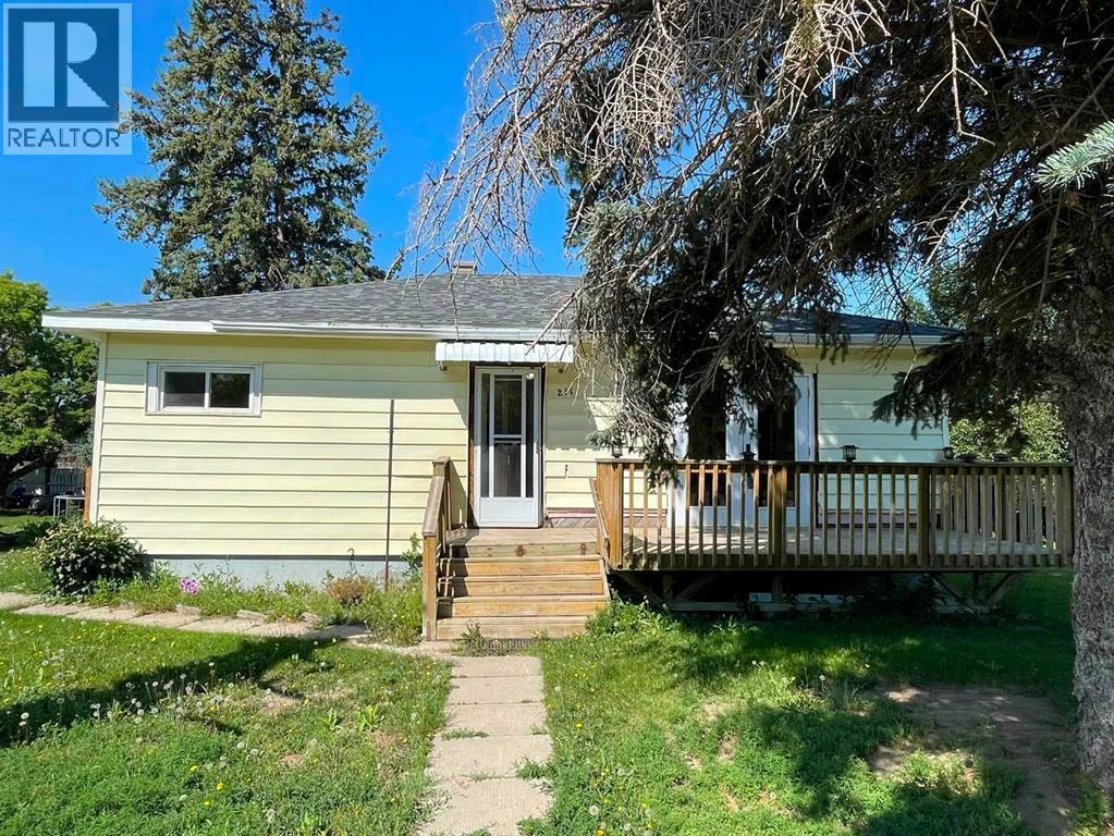 211 9 St  N, Vauxhall, Alberta