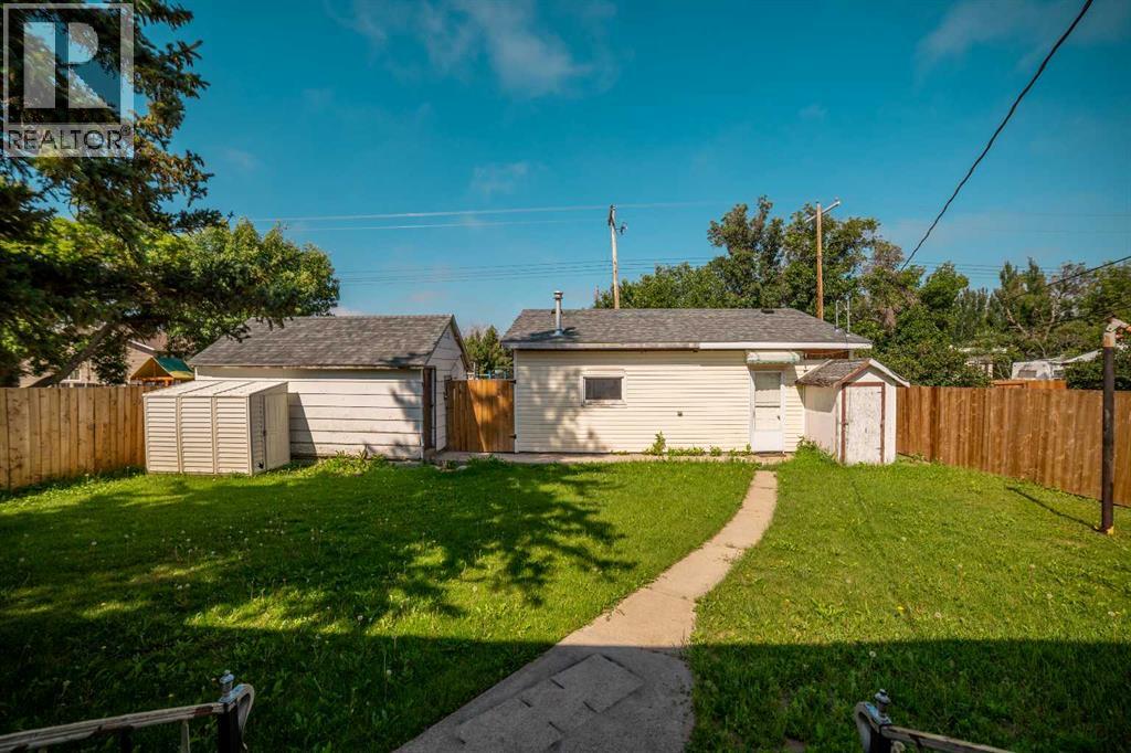 211 9 St  N, Vauxhall, Alberta  T0K 2K0 - Photo 36 - A2329865