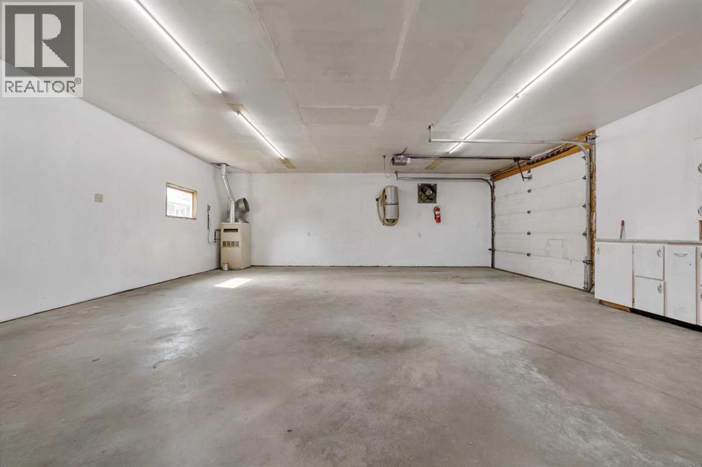 211 9 St  N, Vauxhall, Alberta  T0K 2K0 - Photo 32 - A2329865