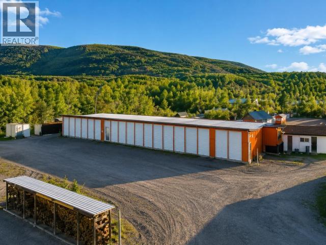 70 MCQUESTEN RD, Faro, Yukon