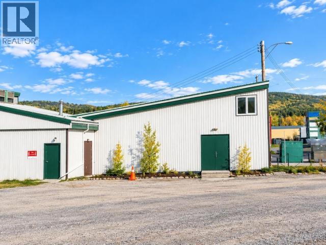 230 A Bell Crescent South, Faro, Yukon  Y0B 1K0 - Photo 7 - 16841