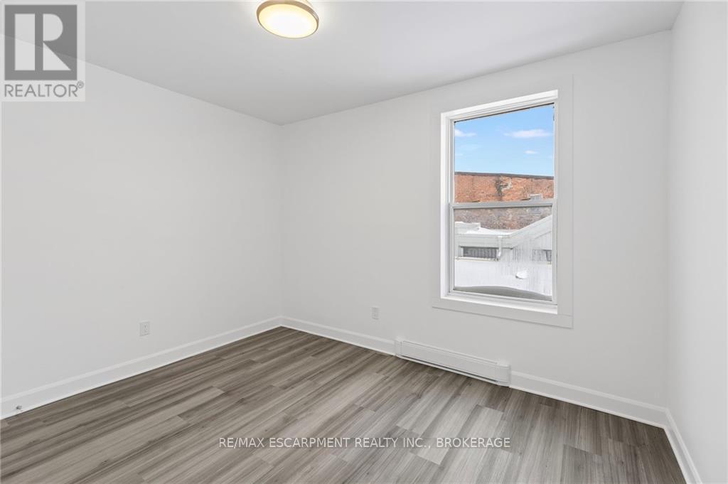 94 King Street W, Brockville, Ontario  K6V 3P6 - Photo 12 - X13732688