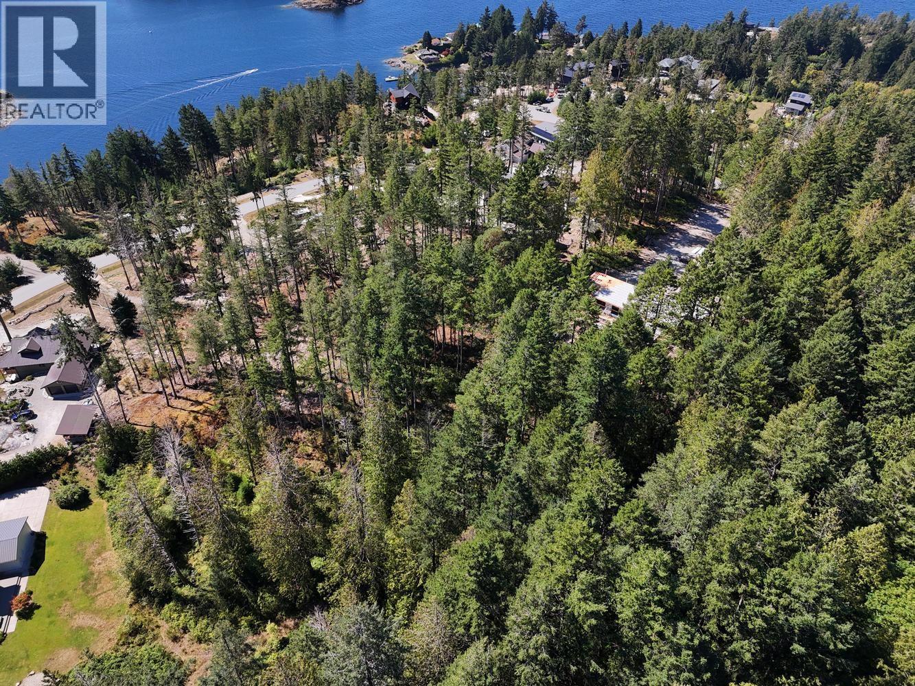 4547 Flagship Road, Garden Bay, British Columbia  V0N 1S1 - Photo 12 - R3160341