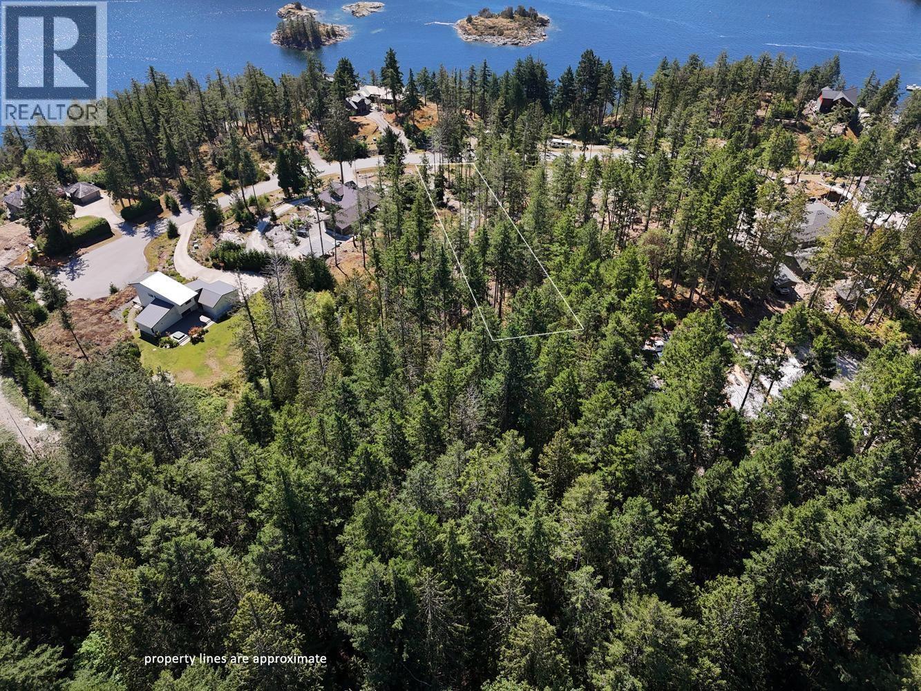 4547 Flagship Road, Garden Bay, British Columbia  V0N 1S1 - Photo 15 - R3160341