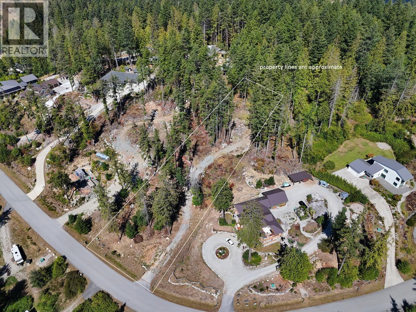 4547 Flagship Road, Garden Bay, British Columbia  V0N 1S1 - Photo 6 - R3160341