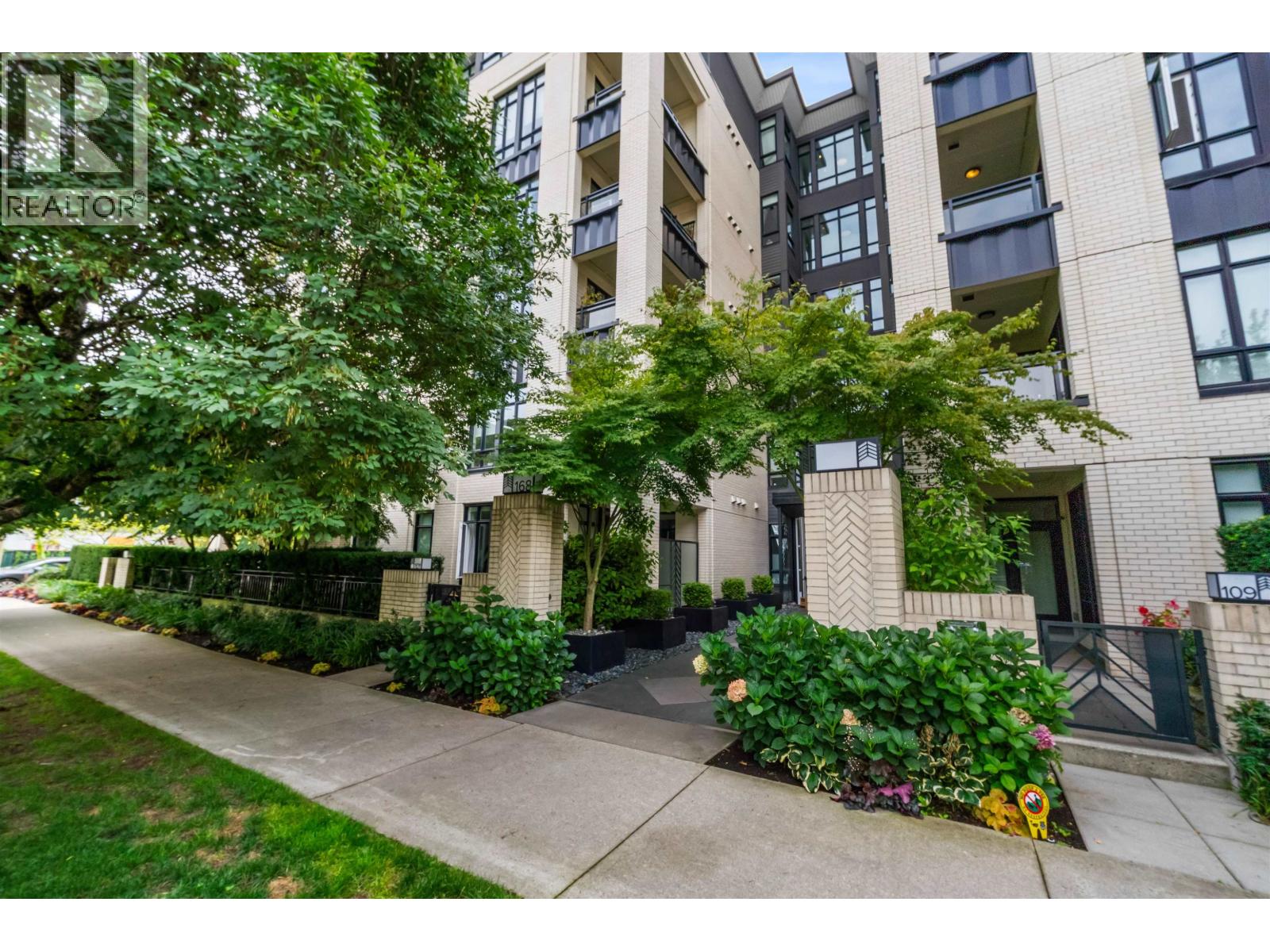 305 168 E 35th Avenue, Vancouver, British Columbia  V5W 1A6 - Photo 37 - R3159954