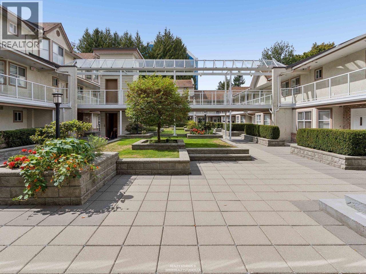 21 5575 PATTERSON AVENUE, burnaby, British Columbia