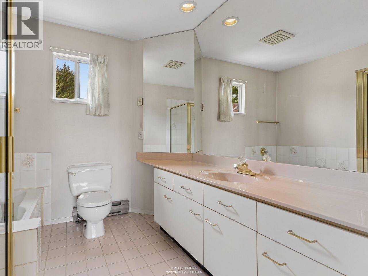 21 5575 Patterson Avenue, Burnaby, British Columbia  V5H 2M6 - Photo 15 - R3160327