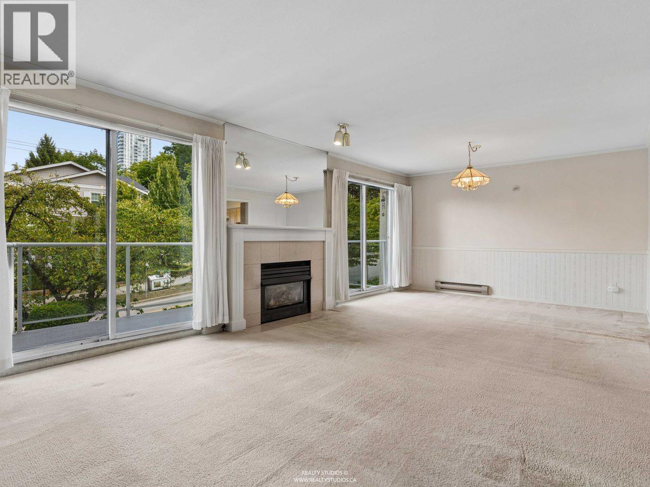 21 5575 Patterson Avenue, Burnaby, British Columbia  V5H 2M6 - Photo 4 - R3160327