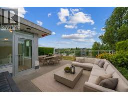 704 2565 MAPLE STREET, Vancouver, British Columbia