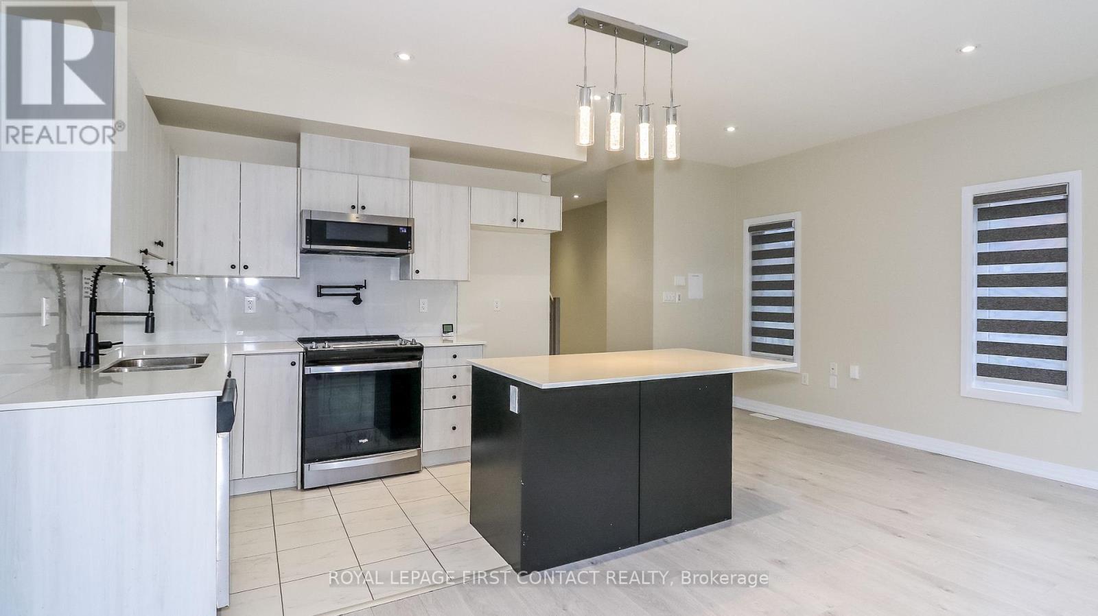 92 Fairlane Avenue, Barrie (Painswick South), Ontario  L9J 0M9 - Photo 19 - S13732774