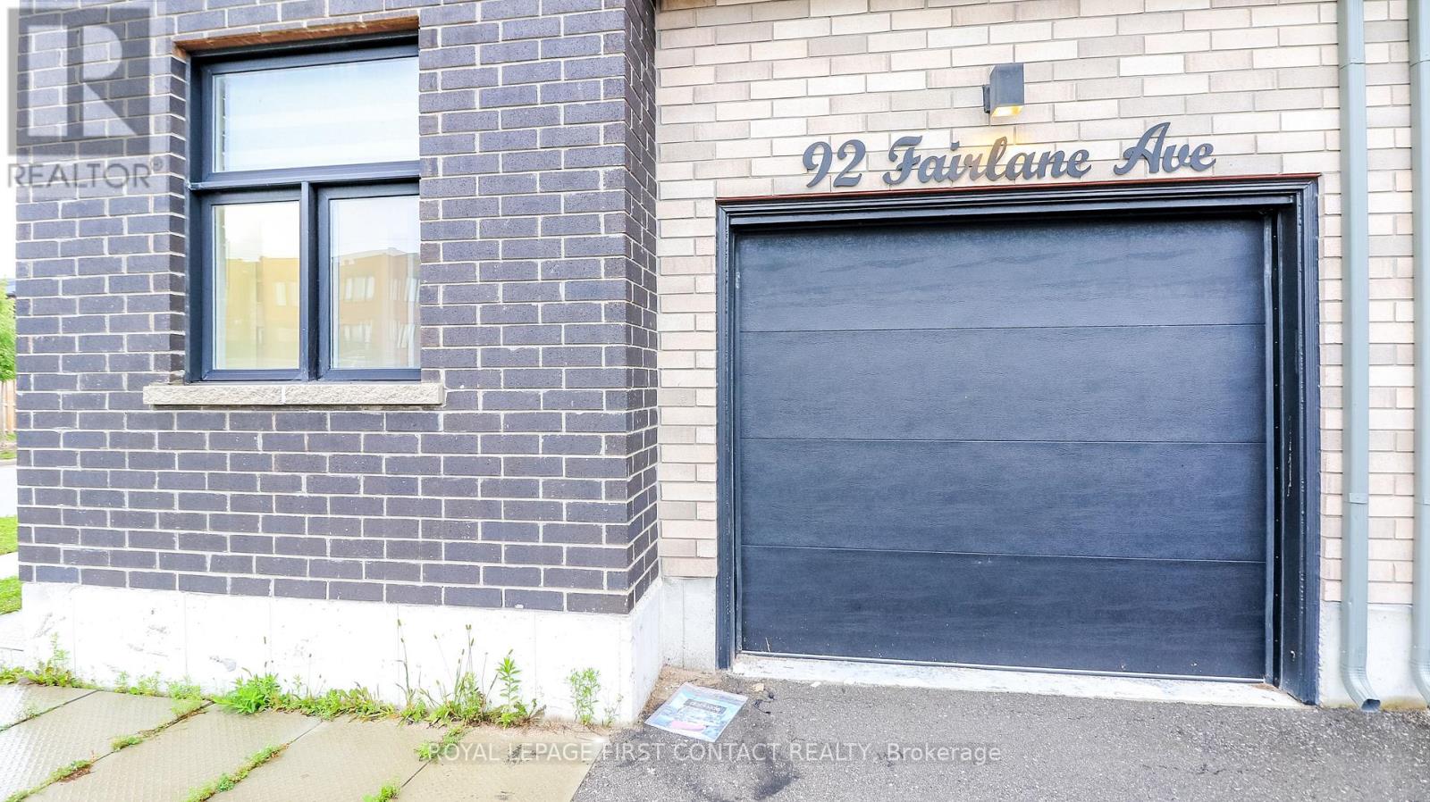 92 Fairlane Avenue, Barrie (Painswick South), Ontario  L9J 0M9 - Photo 4 - S13732774