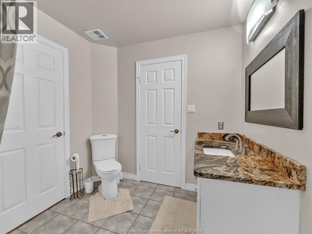 11143 Ancona Crescent, Windsor, Ontario  N8R 2K2 - Photo 27 - 26021124