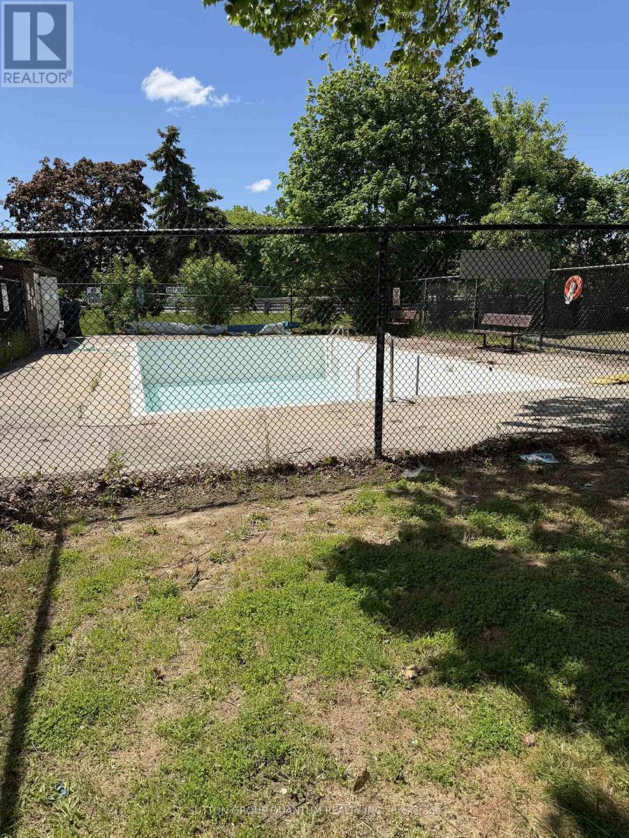 48 Carleton Place S, Brampton, Ontario  L6T 3Z4 - Photo 25 - W13732762