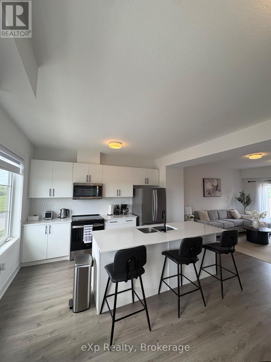 10 Balladry Boulevard, Stratford, Ontario  N5A 0L5 - Photo 6 - X13731976