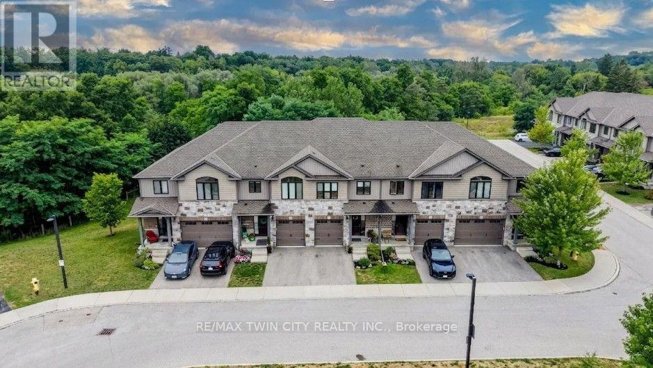 10 - 50 BUTE STREET, North Dumfries, Ontario
