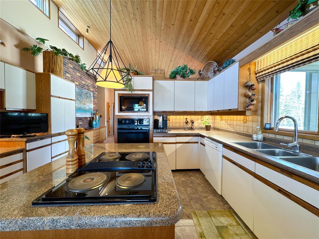 166148 216 NW-17-34-28-W Road, Swan River, Manitoba  R0L 0P0 - Photo 5 - 202621890