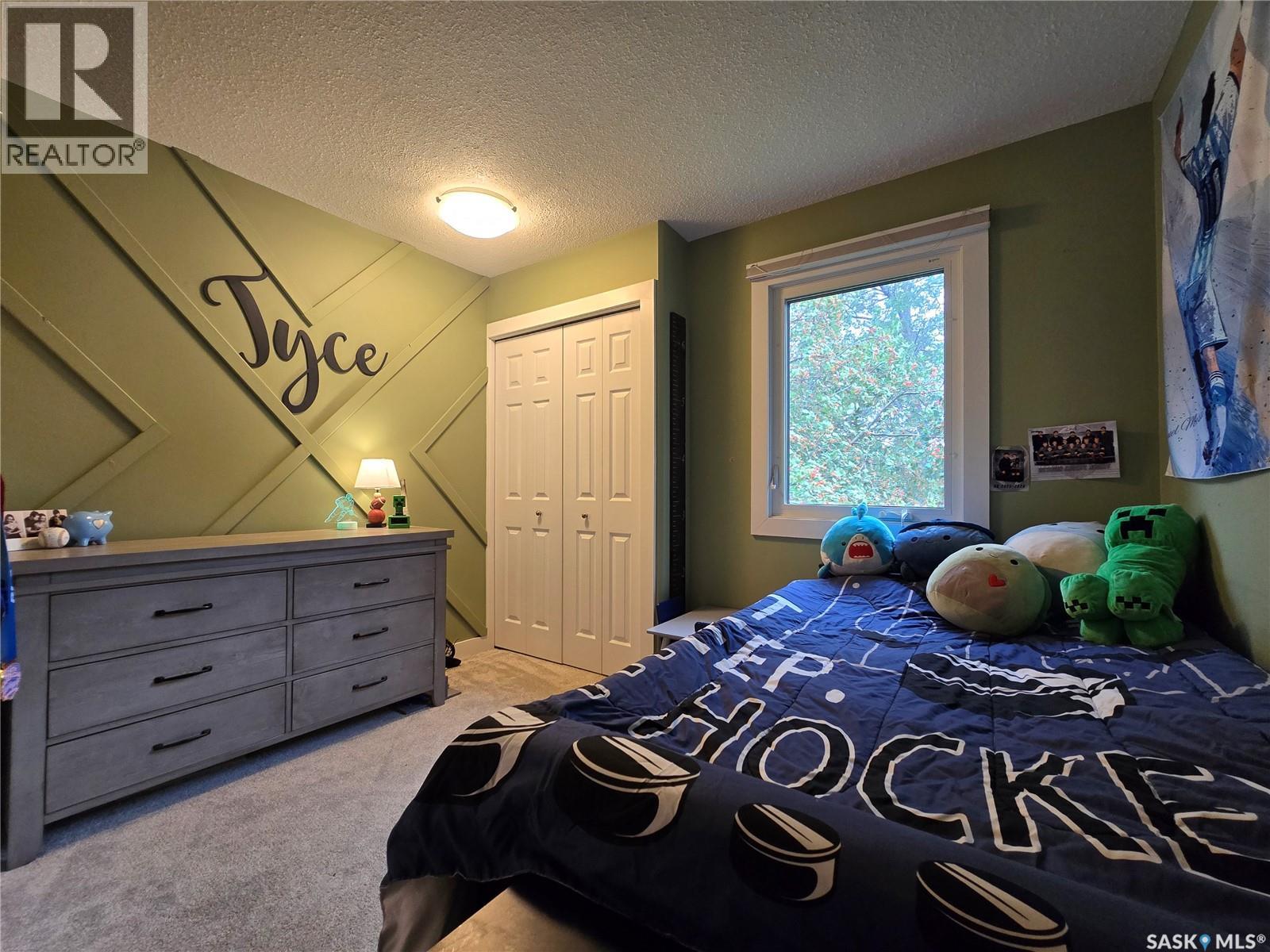1205 Douglas Road, Weyburn, Saskatchewan  S4H 2P9 - Photo 19 - SK047176