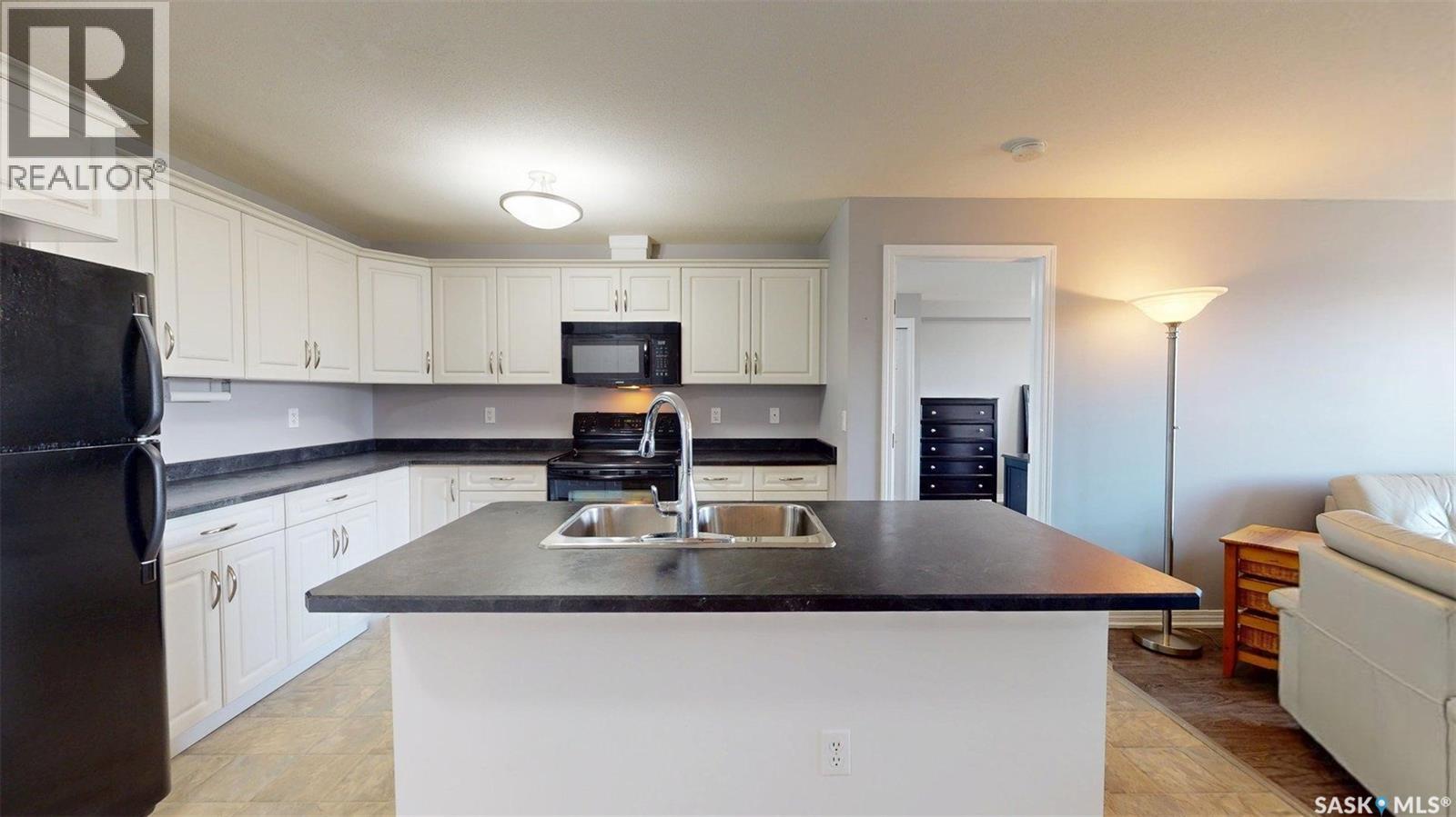 210 600 Centennial Boulevard, Warman, Saskatchewan  S0K 4S1 - Photo 2 - SK046594